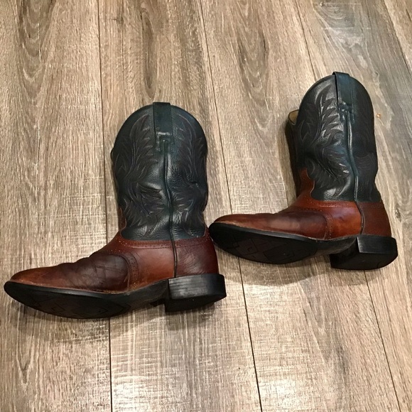 Mens Ariat Cowboy Boots size 7 - Picture 1 of 9